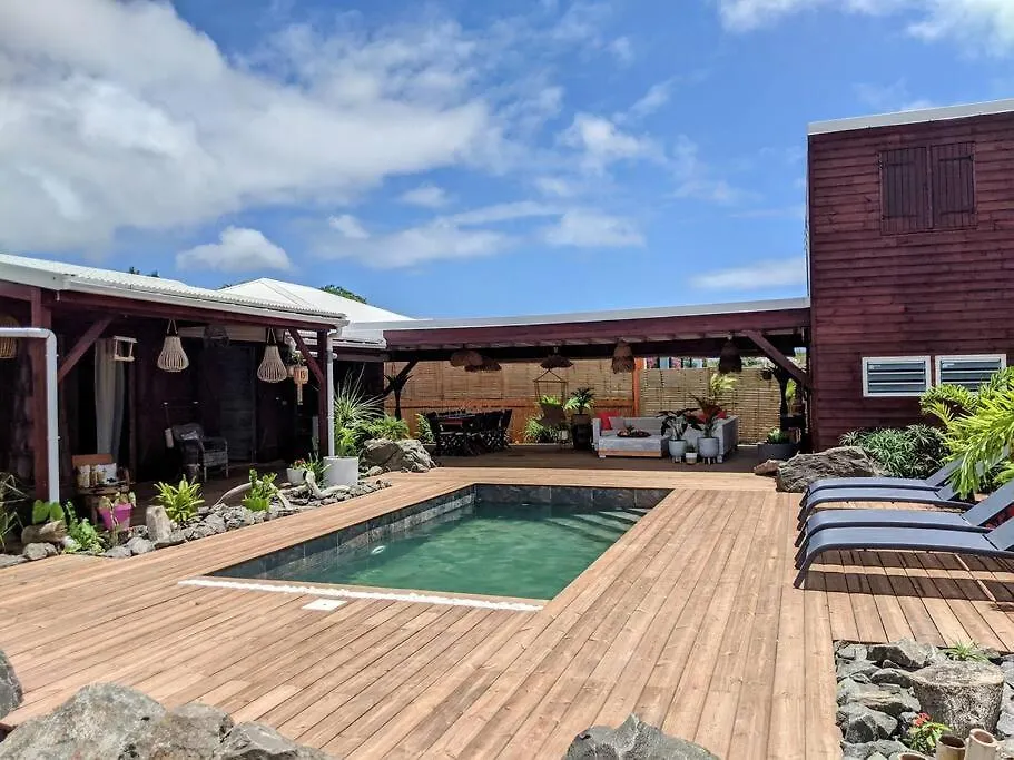 Villa Bois Chic location